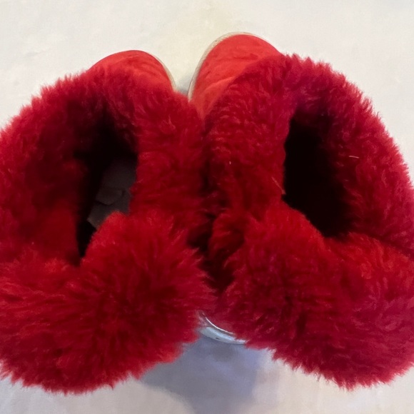 7 Ugg Selene Boot Red Suede Nautical Rope Back Accent warm rare excellent condit - Picture 11 of 15